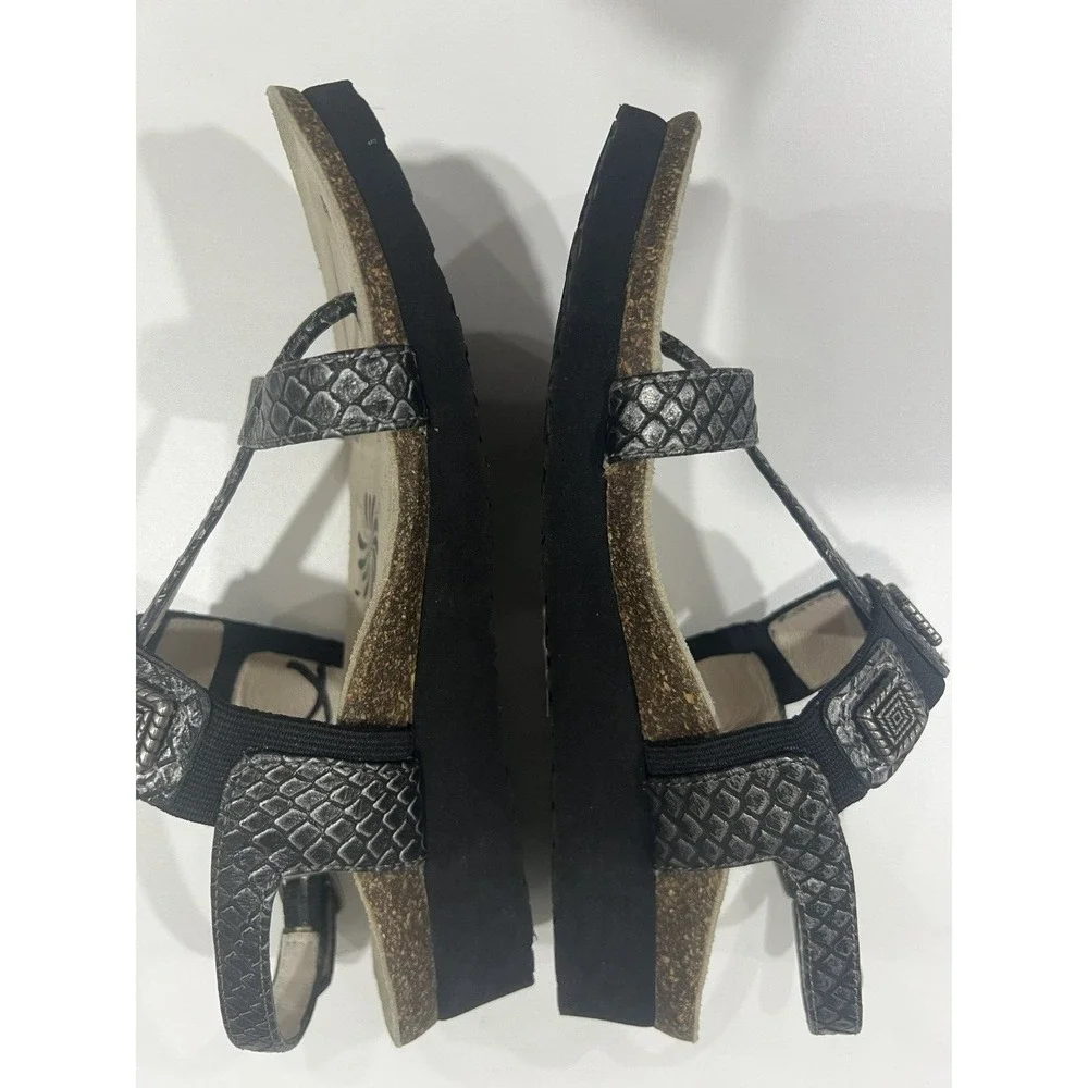 Abeo women wedge